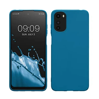 Abbildung von kwmobile Hülle kompatibel mit Motorola Moto E32 weiches TPU Silikon Case Cover geeignet für kabelloses Laden Karibikblau