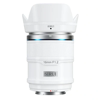 Abbildung von SIRUI Sniper 16 mm Autofokus Objektiv, F1.2 Weitwinkel APS C Kameraobjektiv für A5, A6, A7, FX A9, ZV E Serie (E Mount, Weiß)