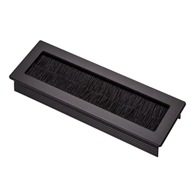Abbildung von SO TECH® Kabelkanal Kabeldurchlass Kabeldurchführung TONDO mit Bürstendichtung (1 St), Schwarz eloxiert, Außenmaß: 150x70mm, Einbaumaß: 140x62mm