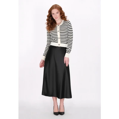 Abbildung von Strickjacke DREIMASTER M / Off White Black Stripes 40% Polyester 20% Wool Acrylic Polyamide