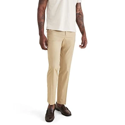 Abbildung von Dockers Herren Signature Khaki Slim GO Chinos, Harvest Gold, 31W / 34L