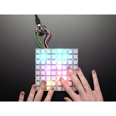 Abbildung von Adafruit NeoTrellis RGB Treiberplatine für 4x4 Keypads 3954
