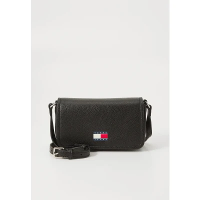 Abbildung von Tommy Jeans MUST FLAP Crossover Umhängetasche, Damen, Größe: One Size, Black
