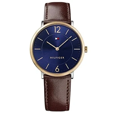 Abbildung von Tommy Hilfiger Herren Armbanduhr Sophisticated Sport Analog Quarz Leder 1710354