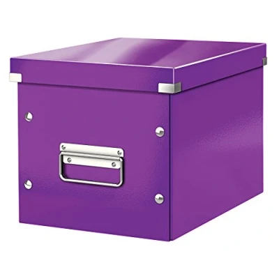 Abbildung von Leitz Click &amp; Store Aufbewahrungsbox mit Deckel Mittel Groß, Würfelbox für Regale im Wohnzimmer oder Büro, Transportbox aus 80 % recycelter Premium Hartpappe, Stabile Metallgriffe, Violett, 61090062