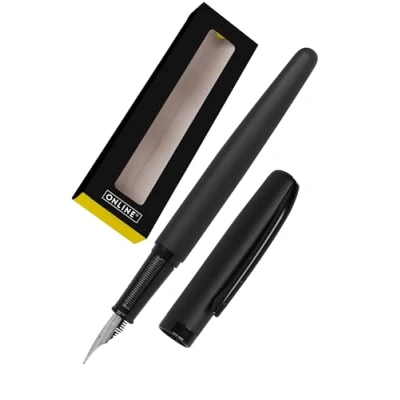 Abbildung von Online Füllhalter Eleganza I Metall Design Pure Black Federstärke M Metallclip inkl. Tintenpatrone Schreibfarbe Blau Füller Schwarz für Standard Tintenpatronen Geschenkverpackung
