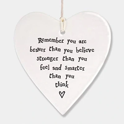 Abbildung von East of India Herz Remember You Are Braver Than Believe Stronger Feel and Smarter Think