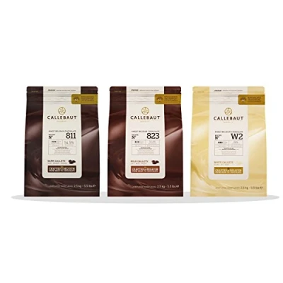 Abbildung von Callebaut 3 x 2,5kg Bundle Feinste Belgische Dunkle, Milch &amp; Weiße Schokolade Kuvertüre Finest Belgian Chocolate (Callets) Packung mit