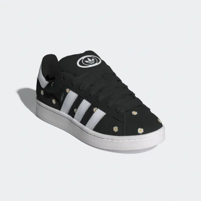 Abbildung von adidas Originals Campus 00S Skateschuh, Damen, Größe: 38 2/3, Core black/footwear white/cloud white Veloursleder