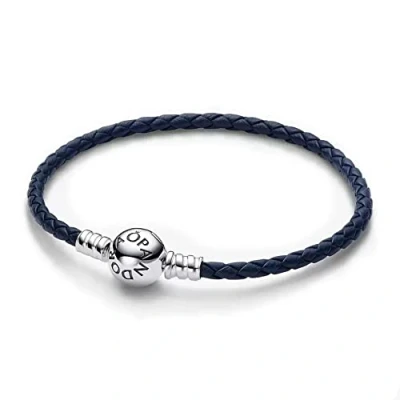 Abbildung von PANDORA Moments Blaues Geflochtenes Lederarmband mit Kugelverschluss, Kompatibel Moments, Größe: 17,5 cm, 592790C01 S1