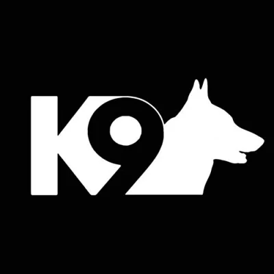 Abbildung von SUIFENG Autoaufkleber 16Cm X 8Cm K 9 Hund Vinyl Material Auto Styling Persönlichkeit Aufkleber Schwarz/Silber