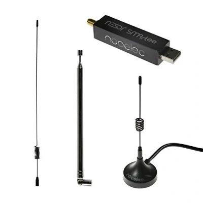 Abbildung von Nooelec NESDR SMArTee v2 Bundle Premium RTL SDR Mit Integriertem Bias T Stück, Aluminiumgehäuse, 0,5PPM TCXO, SMA Eingang und 3 Antennen. RTL2832U &amp; R820T2 basierte Software Defined Radio (SDR)