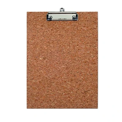 Abbildung von MAUL Klemmbrett A4 MAULcork Schreibbrett aus Kork im DIN Format stabiles Clipboard zum Aufhängen Moderner Metallklemmer zur Aufbewahrung von Papier für Büro, Küche und Werkstatt