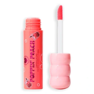 Abbildung von I Heart Revolution Bubble Tea Milchiges Rouge + Lippenfarbe, feuchtigkeitsspendende All in One Gesichtsfarbe mit Matcha Grüntee, Poppin&#039; Peach