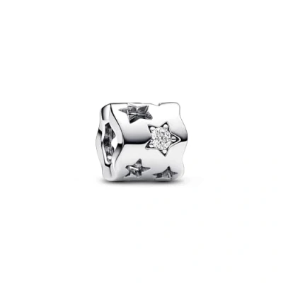 Abbildung von Pandora Charm Einhänger Funkelnder Stern 792827C01