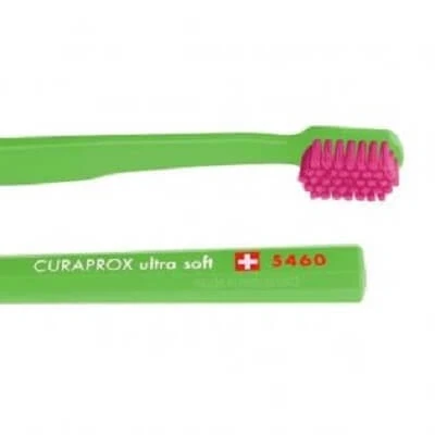 Abbildung von Curaprox CS 5460B vuxentandborste