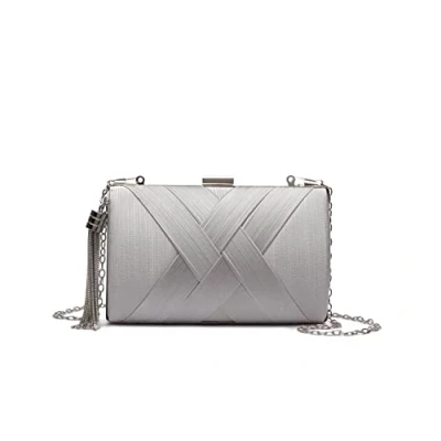 Abbildung von collezione alessandro Abendtasche Sydney aus softem Stoff 17cm x 11cm 7cm