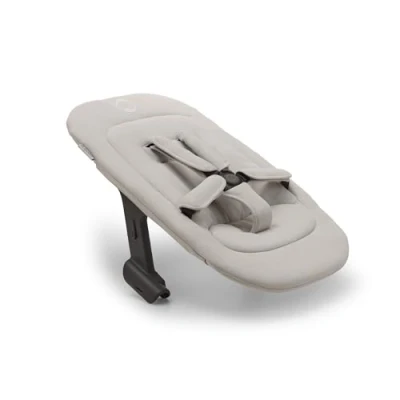 Abbildung von Bugaboo Giraffe Neugeborenen Set für Hochstuhl und Wippe, Babys von 0 bis 6 Monate, mit Sicherheitsanzeigen 5 Punkt Gurt, ergonomisches Design, einfach zu reinigen, Weiß