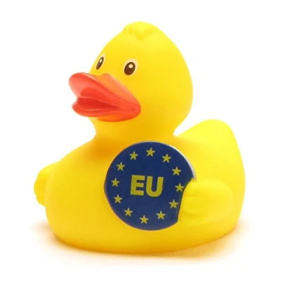 Abbildung von Duckshop I Europa Badeente Quietscheentchen Quietscheente L: 8 cm inkl. Badeenten Schlüsselanhänger im Set