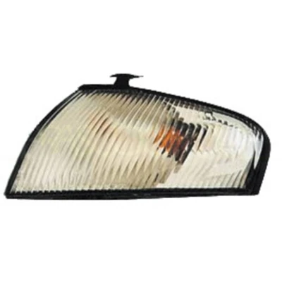 Abbildung von PRASCO MZ0154024 Blinker weiß vorne links mit Lampenträger MAZDA: 323 P V Schrägheck, FAMILIA 5