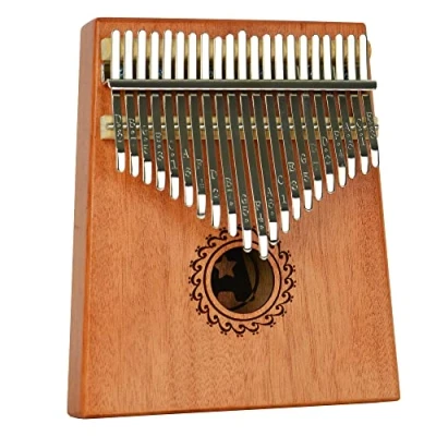 Abbildung von A Star Kalimba Daumenklavier mit 21 Tasten und Mahagonikorpus inklusive Stimmhammer, Spielanleitung Daumenschutz