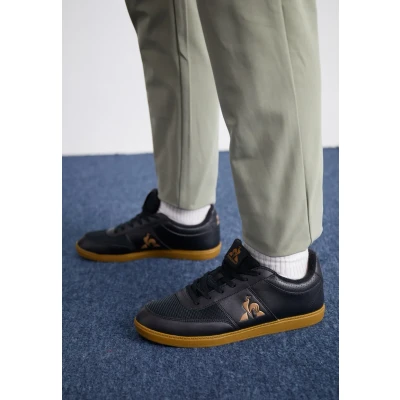 Abbildung von le coq sportif Unisex Sneaker low, Größe: 39, Black/gum Schuhe