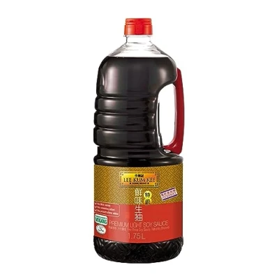 Abbildung von Lee Kum Kee Helle Sojasauce Premium Würzsauce auf Sojabasis 1 x 1,75 l