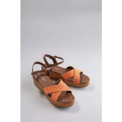 Abbildung von Aniston SHOES Keilsandalette, Sommerschuh, Riemchensandale, Keilabsatz NEUE KOLLEKTION