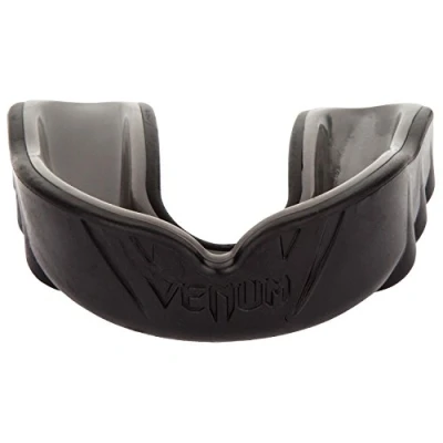 Abbildung von Venum Unisex Challengerzahnschutz Zahnschutz, Schwarz/Schwarz, Einheitsgröße EU