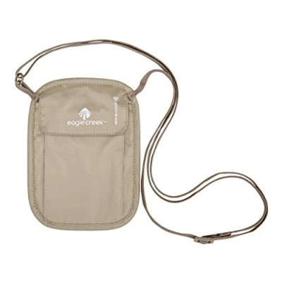 Abbildung von Eagle Creek Necessities RFID Blocker Neck Wallet tan
