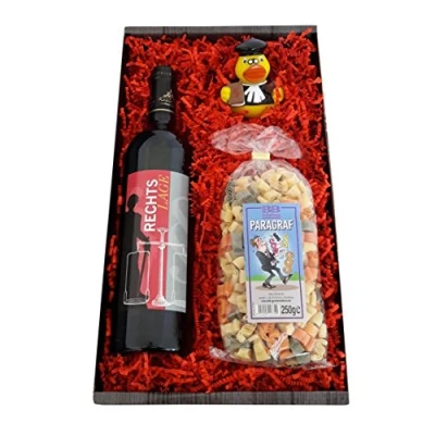 Abbildung von Geschenkset mit Rotwein Rechtslage (0,75 l) und Pasta Paragraf