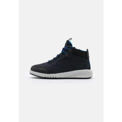 Abbildung von Geox Jungen J Aeranter Boy Abx A Stiefeletten