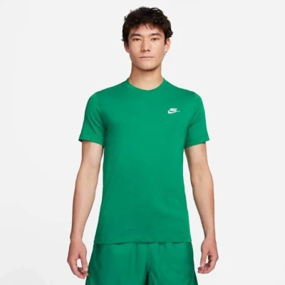 Abbildung von Nike Sportswear CLUB TEE Tshirt basic, Herren, Größe: Medium, Malachite