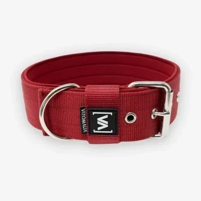 Abbildung von VITOMALIA® 5cm Breites Hundehalsband mit abstehender Neopren Innenfütterung für Hunde, Silberfarbende Edelstahl Dornschnalle, große Hunde (5cm/L = 45cm 55cm, Bordeaux)