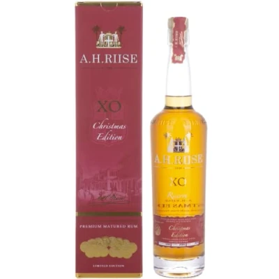 Abbildung von A.H. Riise X.O. Reserve Christmas Superior Spirit Drink 40% Vol. 0,7l in Geschenkbox
