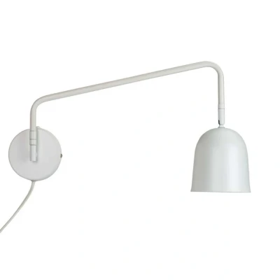 Abbildung von Dyberg Larsen Wandlampe Manchester, weiß, Ausladung 45 cm