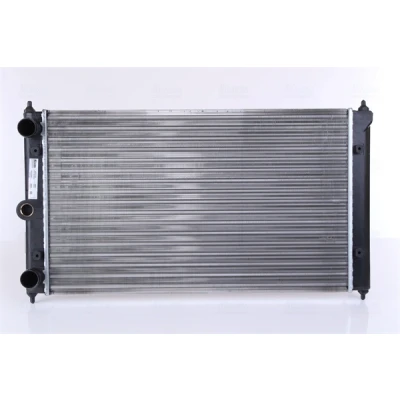 Abbildung von NISSENS 651731 Kühler, Motorkühlung Aluminium 525 323 32 Kühlrippen mechanisch gefügt VOLKSWAGEN: Polo II Coupe, Schrägheck, Classic