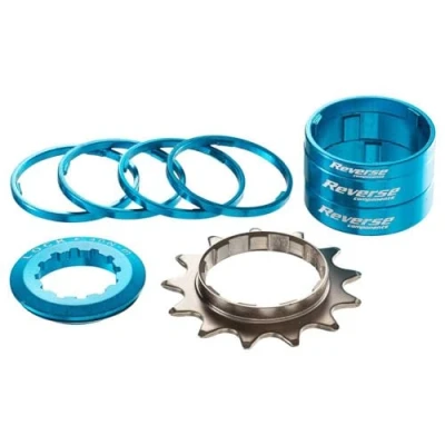 Abbildung von Singlespeed Kit 13T Ritzel + 7 Spacer hellblau