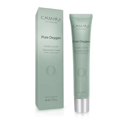 Abbildung von Casmara, Pure Oxygen OXYGENATING HYDRO NUTRI, feuchtigkeitsspendende Gesichtscreme, 50 ml. Nährt, spendet Feuchtigkeit und hellt das Gesicht auf