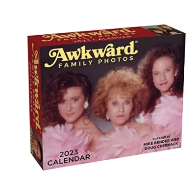 Abbildung von Awkward Family Photos 2023 Calendar