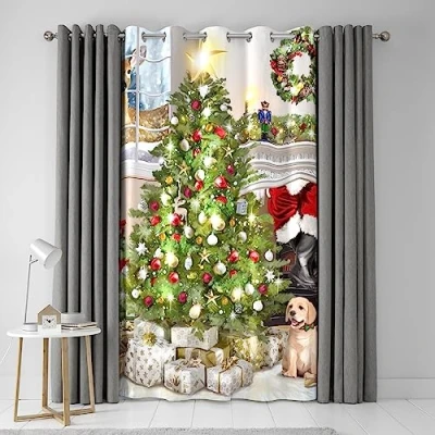 Abbildung von Fusion Dekorativer Vorhang mit Ösen Weihnachtsbaum Geschenkszene 138 x 214 cm (B L) in Grün und Weiß