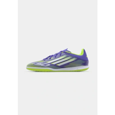 Abbildung von adidas Performance F50 CLUB IN Fußballschuh Halle, Herren, Größe: 41 1/3, Purple rush/footwearwhite/lucid lemon Schuhe