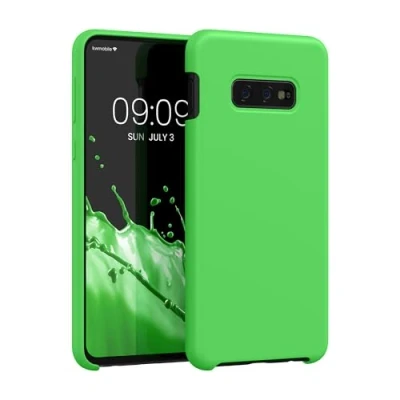 Abbildung von kwmobile Hülle kompatibel mit Samsung Galaxy S10e Silikon Handy Case Handyhülle weiche Oberfläche kabelloses Laden Limettengrün