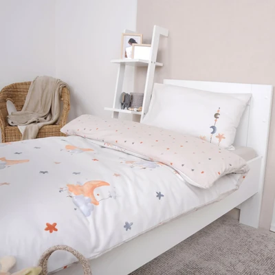 Abbildung von babybest Moon and Stars Bettwäsche Made in green