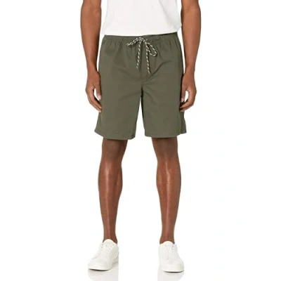 Abbildung von Amazon Essentials Herren Walkshorts, Beininnenlänge 20,3 cm, Lockere Passform, Mit Kordelzug (In Übergröße Erhältlich), Olivgrün, XS