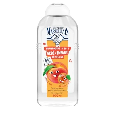 Abbildung von Le Petit Marseillais 2 in 1 Baby &amp; Kinder Entwirrungs Shampoo Pfirsich Bio Aprikose (300 ml) 94% natürlichen Ursprungs kein Jucken den Augen, ohne Silikon und Sulfate hypoallergen