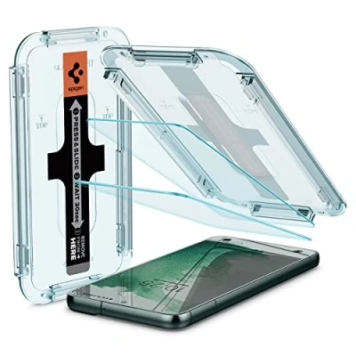 Abbildung von Spigen Glas.tR EZ Fit Schutzfolie kompatibel mit Samsung Galaxy S22 Plus, 2 Stück, Kratzfest, Kristallklar, 9H Härte Folie