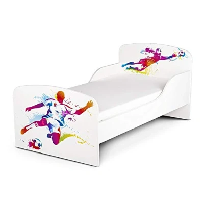 Abbildung von Leomark Funktionsbett aus Holz Football Kinderbett mit Matratze, Holzbett Seitenschutz Lattenrost, Komplett Set für Kinderzimmer, Liegefläche 70/140 cm, UV Druck
