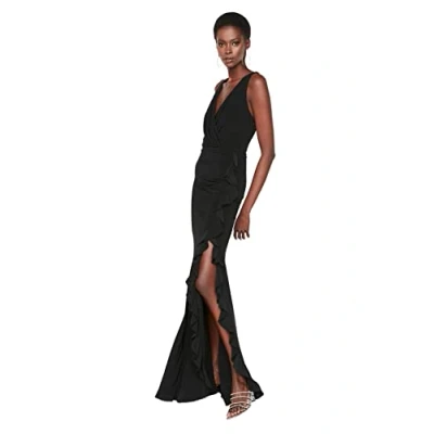 Abbildung von TRENDYOL Damen Flywheel Detailed Evening Formal Night Out Dress, Schwarz, 36 EU