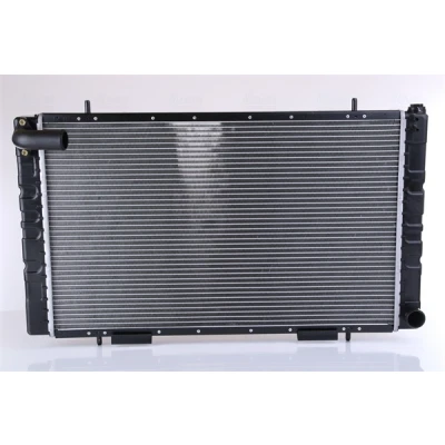 Abbildung von NISSENS 64018 Kühler, Motorkühlung Aluminium 645 388 46 Kühlrippen gelötet LAND ROVER: Defender SUV Cabrio